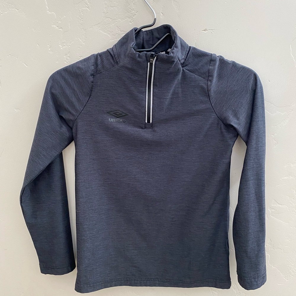 Umbro 1/4 zip warmup pullover gray size 8/10